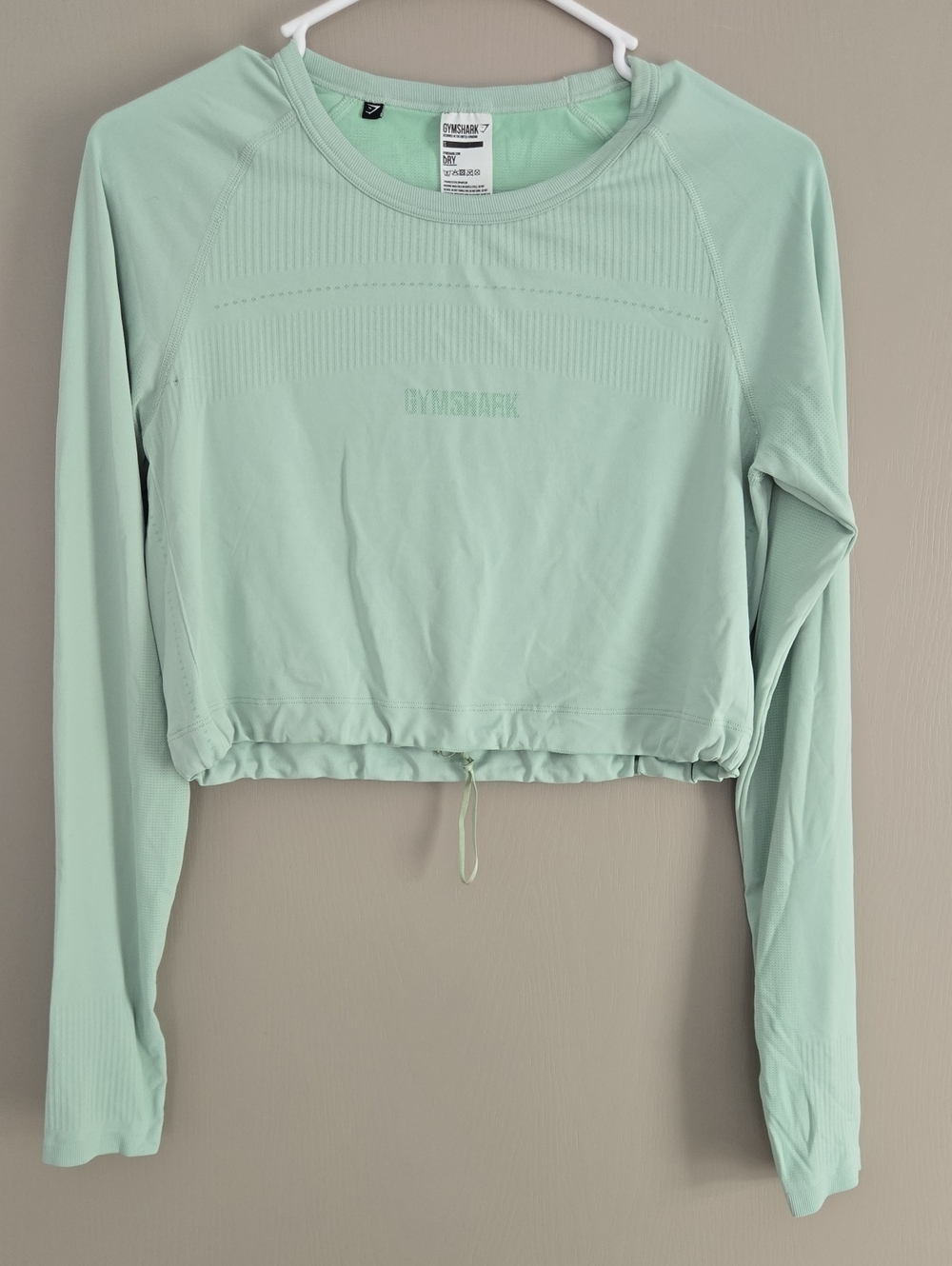 Gymshark Breeze Lightweight Seamless Long Sleeve Crop Top - Small Pistachio